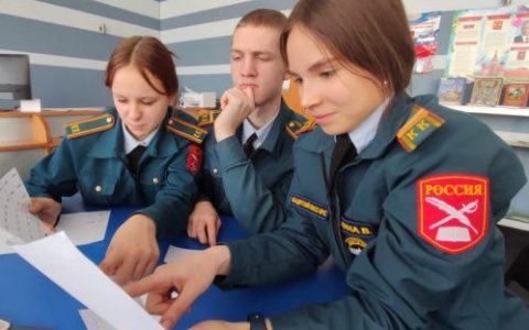 Волгоградские школьники путешествовали «По реке времени»
