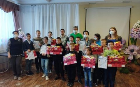 Артисты Волгоградского ТЮЗа взяли шефство над детским социальным центром